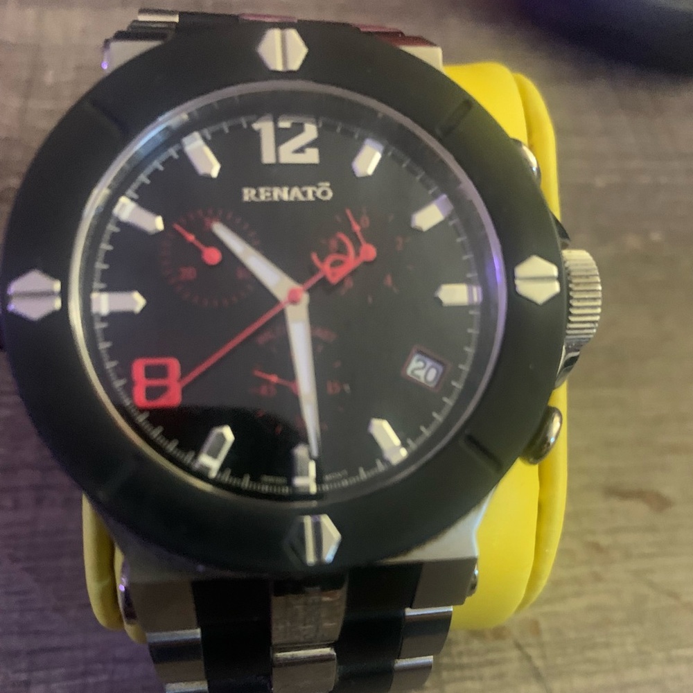 Men’s stainless Renato collezione watch